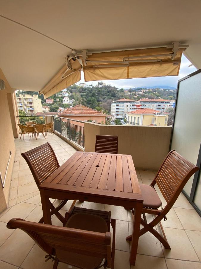 Beau 3 P. Parfaitement Situe Et Place De Parking A Disposition Appartement Menton